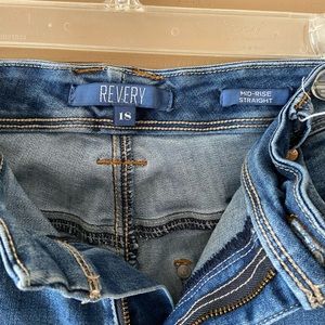 Revery Mid-Rise straight leg jeans
